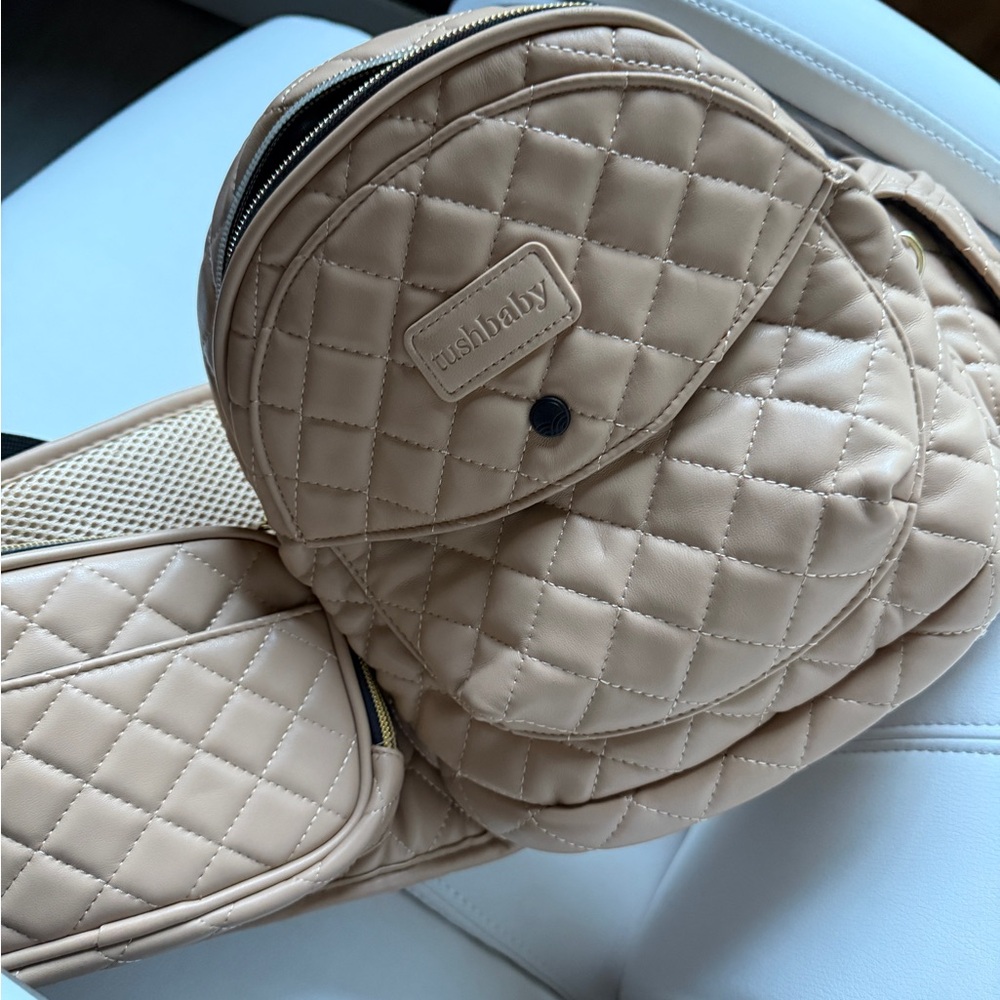 Tushbaby hip carrier in vegan leather sand with hip extender